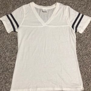 Like new V neck tee with striped sleeves